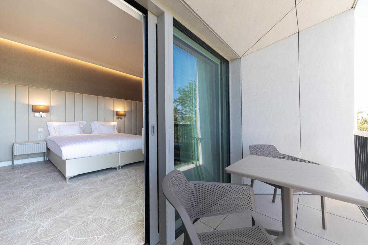 Hotel Gerardus แซแก็ด ภายนอก รูปภาพ