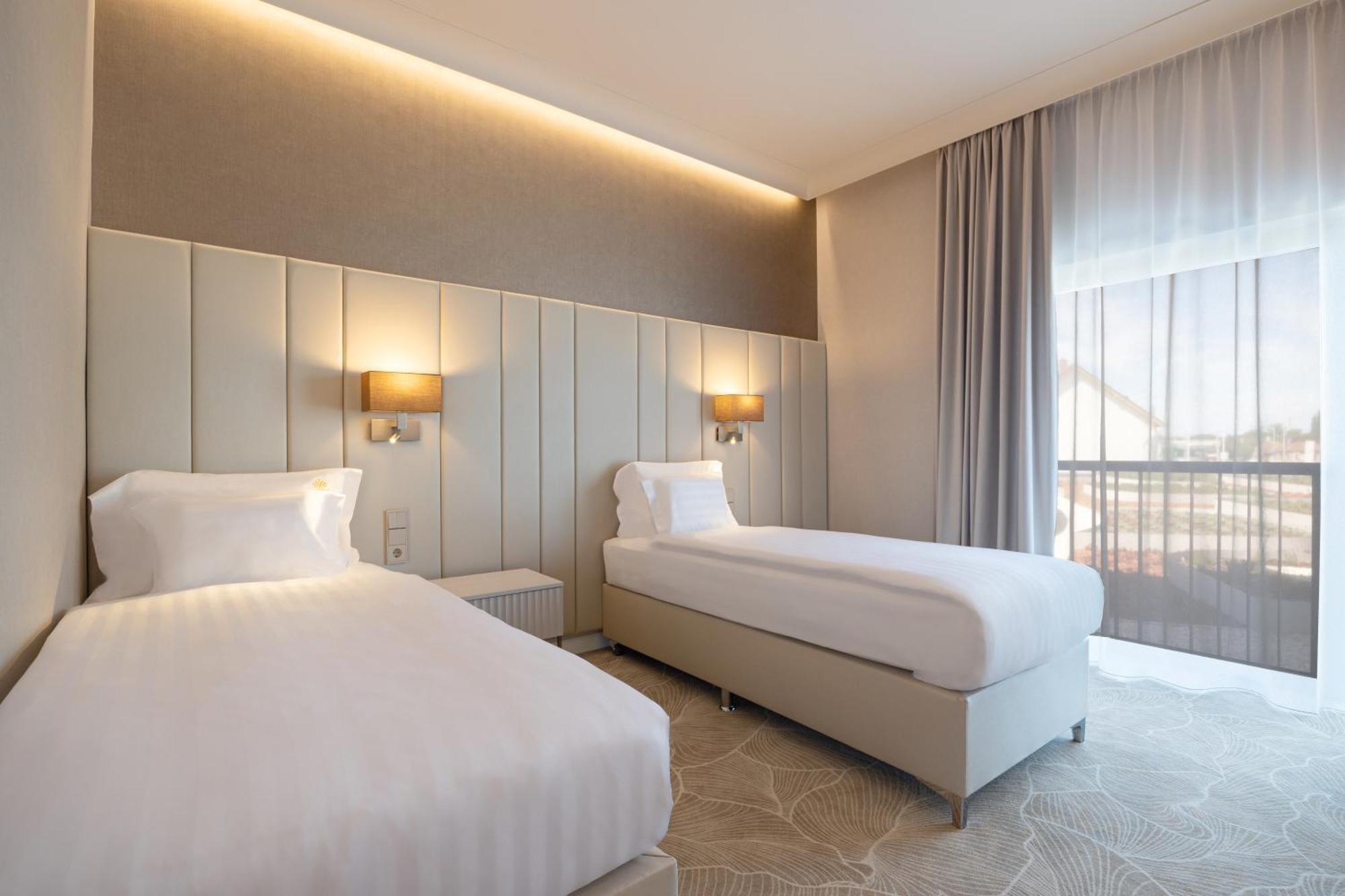 Hotel Gerardus แซแก็ด ภายนอก รูปภาพ
